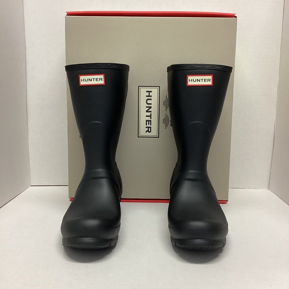 Hunter Women's Original Back Adjustable Short Boots in Size 8, WFS1013RMA-BLK(1)